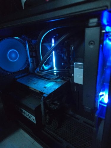 Περισσότερες πληροφορίες για "Desktop i5 7600K 1060 GB"