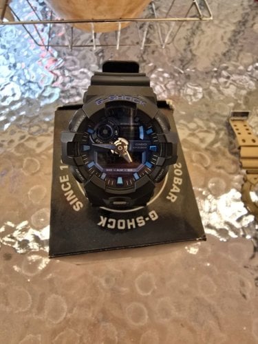 Περισσότερες πληροφορίες για "Casio G-Shock GA-710-1A2 + GA-100L"