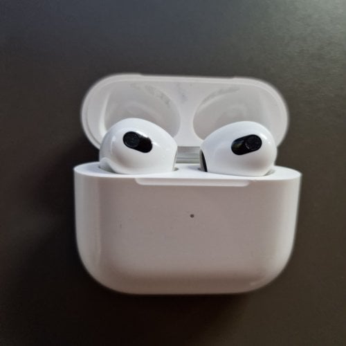 Περισσότερες πληροφορίες για "Apple AirPods (3rd generation) (Άσπρο)"