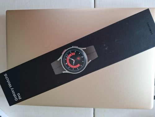 Περισσότερες πληροφορίες για "Samsung Galaxy Watch 5 Pro (Μαύρο, Τιτάνιο)- Με μεγάλη προικα!"