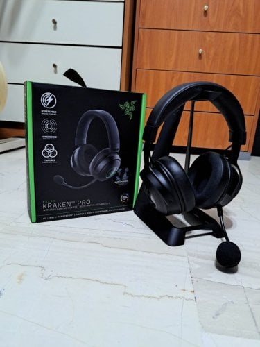 Περισσότερες πληροφορίες για "Razer Kraken V3 PRO Ασύρματο Over Ear Gaming Headset"
