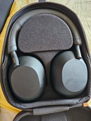 Περισσότερες πληροφορίες για "Sony WH1000MΧ5 ΒΤ Noise Cancelling"