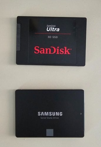Περισσότερες πληροφορίες για "Samsung 850EVO 250GB + SANDISK ULTRA 3D 500GB + HDD WD 3TB"