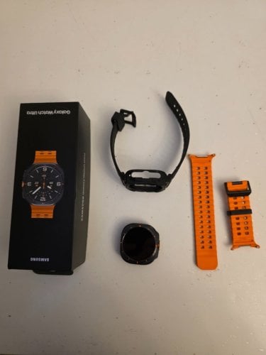 Περισσότερες πληροφορίες για "Samsung Galaxy Watch Ultra (47mm/LTE/Γκρι)"