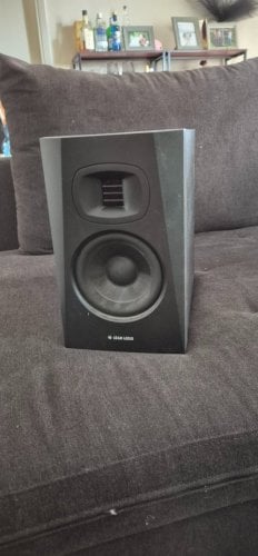Περισσότερες πληροφορίες για "Adam Audio T5V Speaker 1 Τεμαχιο"