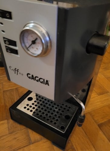 Περισσότερες πληροφορίες για "Καφετιέρα espresso Gaggia Classic Deluxe με PID"