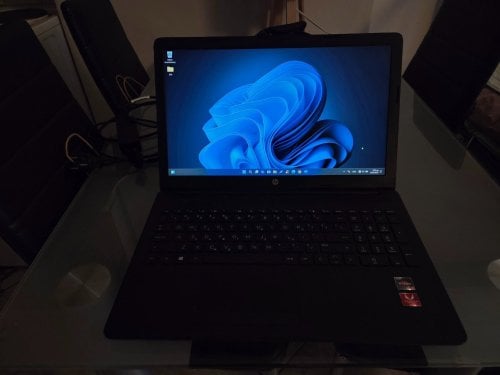 Περισσότερες πληροφορίες για "Laptop HP 15 Inch Ryzen 7 3700u"