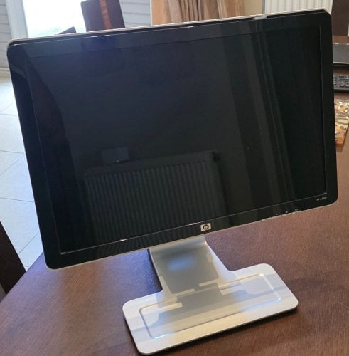 Περισσότερες πληροφορίες για "Οθόνη HP"