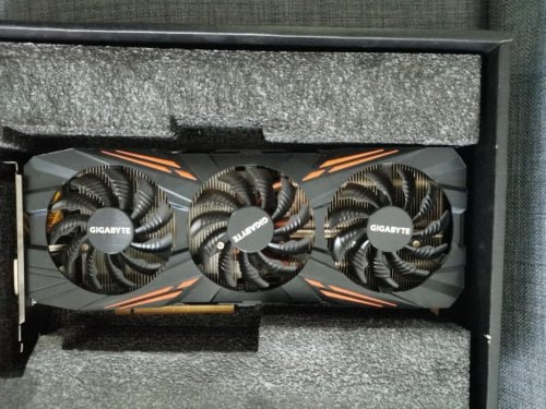 Περισσότερες πληροφορίες για "Gigabyte GeForce GTX 1080 G1 Gaming."