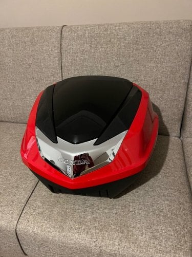 Περισσότερες πληροφορίες για "Honda SH125i / SH 150i / SH300 / SH350 SMART BOX ΒΑΛΙΤΣΑ ΜΠΑΓΚΑΖΙΕΡΑ (ΚΑΙΝΟΥΡΙΑ)"