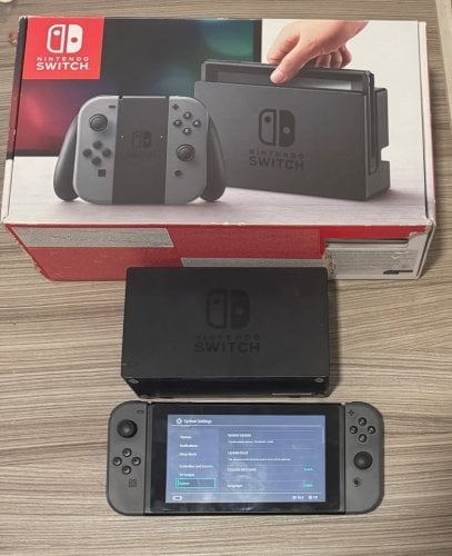Περισσότερες πληροφορίες για "Πωλείται Nintendo Switch V1 CFW(Atmosphere) στο κουτί του"