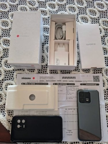 Περισσότερες πληροφορίες για "Xiaomi 13 8/256 black 1  μηνός"