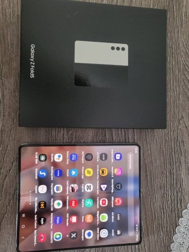 Περισσότερες πληροφορίες για "Samsung galaxy z fold 5 Ασημι"