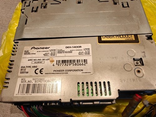 Περισσότερες πληροφορίες για "Universal 1 DIN Ραδιόφωνο CD Ηχοσυστήματα αυτοκινήτου Pioneer"