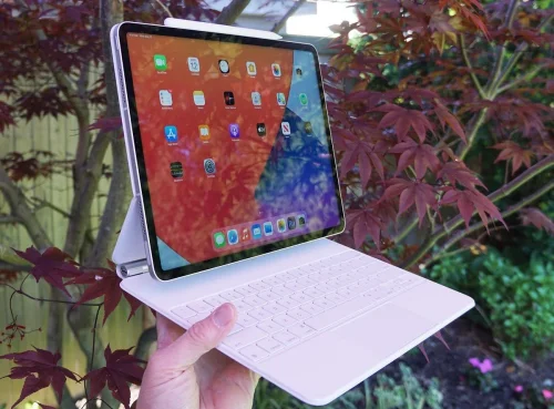 Περισσότερες πληροφορίες για "Apple iPad Pro 2021 12.9" (1 TB/M1/16 GB/iPadOS 18.5)"