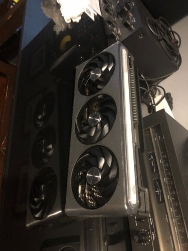 Περισσότερες πληροφορίες για "Sapphire NITRO+ Radeon RX 7900 XT Vapor-X"