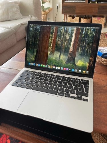 Περισσότερες πληροφορίες για "MacBook Air 2020 i3 Retina"