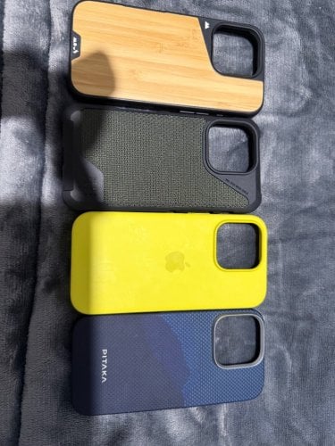 Περισσότερες πληροφορίες για "iPhone 16 pro θήκες (ΠΑΝΦΤΗΝΑ)"