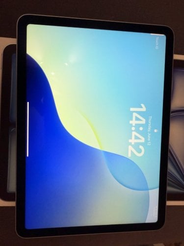 Περισσότερες πληροφορίες για "Apple iPad Air 2024 (128 GB/M2/8 GB/Blue)+Επεκταση εγγύησης"