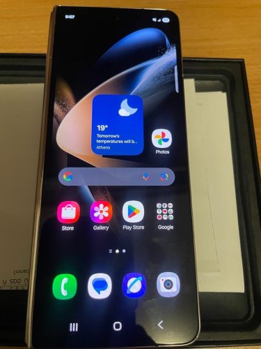 Περισσότερες πληροφορίες για "ΠΩΛΕΙΤΑΙ Samsung Galaxy Z Fold4 256GB 5G – Άριστη κατάσταση"
