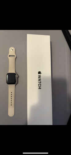 Περισσότερες πληροφορίες για "Apple Watch SE 1st Gen 40mm Starlight – Άψογη Κατάσταση – Ελάχιστη Χρήση"