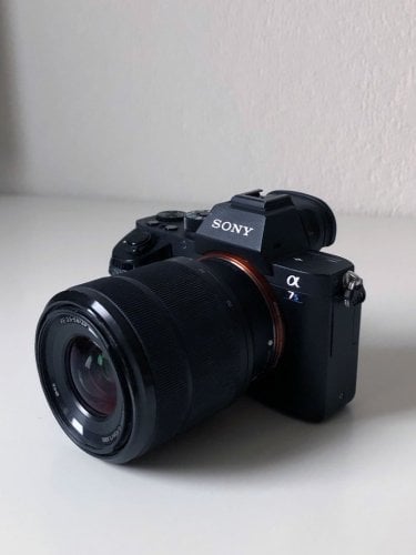 Περισσότερες πληροφορίες για "Sony A7S II mirrorless + FE 28-70mm OSS"