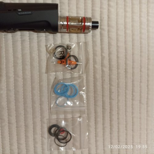 Περισσότερες πληροφορίες για "Kangertech toptank mini"