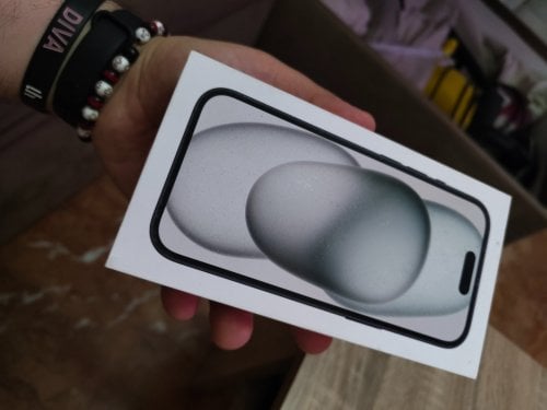 Περισσότερες πληροφορίες για "I phone 15 black 256 gb"