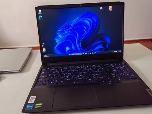 Περισσότερες πληροφορίες για "LENOVO IdeaPad Gaming 3 15.6'' FHD IPS"