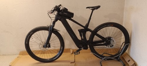 Περισσότερες πληροφορίες για "Cube 2022 STEREO HYBRID 140 HPC RACE 625"