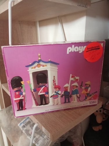 Περισσότερες πληροφορίες για "Playmobil 5581"
