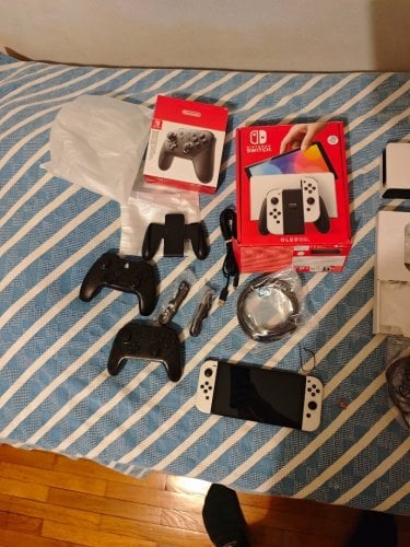 Περισσότερες πληροφορίες για "Nintendo Switch OLED"