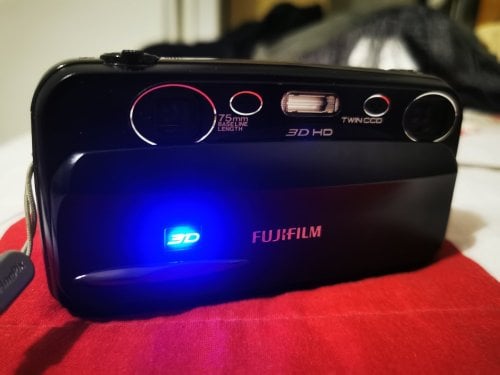 Περισσότερες πληροφορίες για "Fujifilm Real 3D W3 HD + θήκη + κάρτα μνήμης"