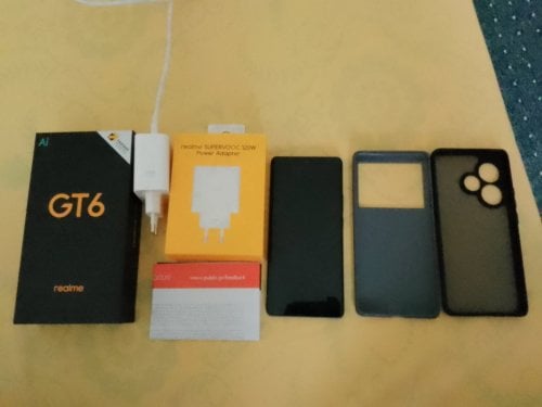 Περισσότερες πληροφορίες για "Realme GT 6 (16/512)"