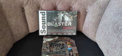 Περισσότερες πληροφορίες για "Creative Labs Sound Blaster Audigy Fx 5.1"