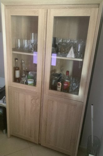 Περισσότερες πληροφορίες για "Βιτρίνα - κρυσταλιέρα"