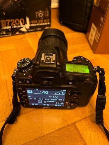 Περισσότερες πληροφορίες για "Nikon D7200 55 - 300 VR Lens Kit"
