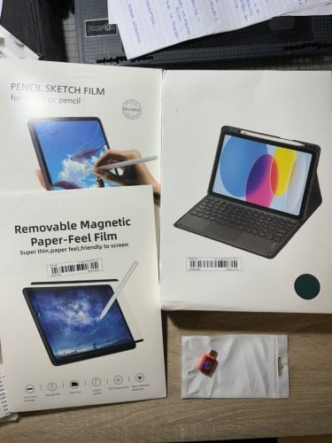 Περισσότερες πληροφορίες για "iPad 11" 2025 A16/2022 10.9" accessories (magic keyboard case, magnet paper screen protector, mouse)"
