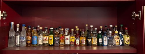 Περισσότερες πληροφορίες για "Συλλογή 40+ μινιατούρων ποτών"
