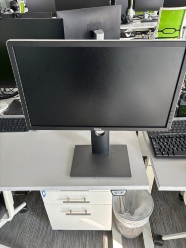 Περισσότερες πληροφορίες για "Dell P2414H 24” IPS Monitor – Full HD – Excellent Condition"