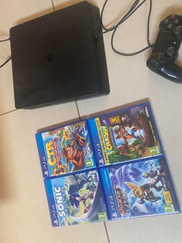 Περισσότερες πληροφορίες για "Sony PS4 500GB"