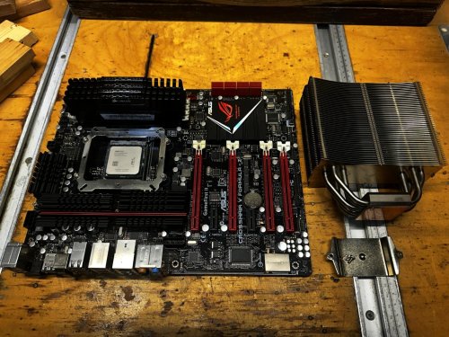 Περισσότερες πληροφορίες για "Set M/B Asus Crosshair V Formula-Z + CPU AMD FX 8370 Black Edition + Ram 4 X 4Gb Corsair DDR3"