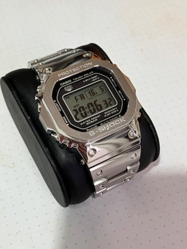 Περισσότερες πληροφορίες για "Casio G-Shock GMW-B5000D-1ER. Full Metal Square made in Japan. *Καινουριο*"