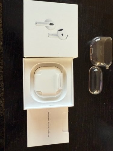 Περισσότερες πληροφορίες για "Apple AirPods (4th generation) 4 (Άσπρο) Active Noise Cancellation"