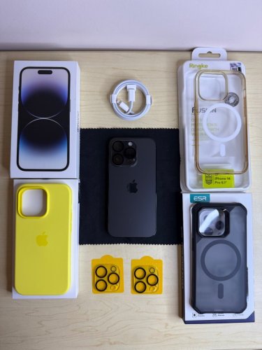 Περισσότερες πληροφορίες για "Apple iPhone 14 Pro 256GB Space Black (+Apple Case +Καινούριο Γνήσιο Καλώδιο)"