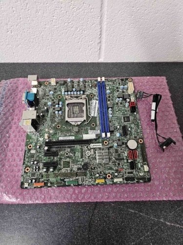 Περισσότερες πληροφορίες για "Μητρηκές LENOVO Thincentre M700 SFF 2Τεμάχια"