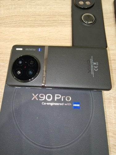 Περισσότερες πληροφορίες για "VIVO X90 Pro (Μαύρο/256 GB)"