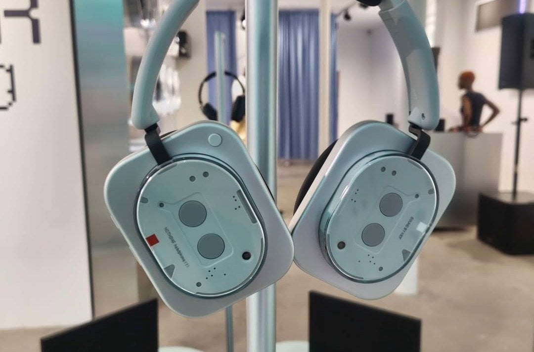 Nothing Headphone 1: Διαρροές αποκαλύπτουν τον ιδιαίτερο σχεδιασμό των πρώτων over-ear ακουστικών