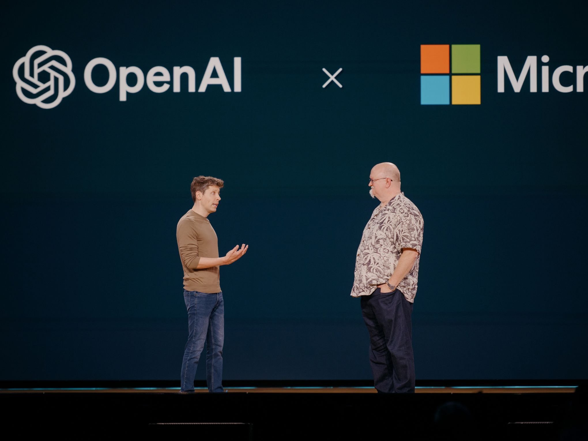 Αυξανόμενες εντάσεις μεταξύ OpenAI και Microsoft για το μέλλον της συνεργασίας τους