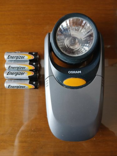 Περισσότερες πληροφορίες για "Φακός Osram + 4 αλκαλικές μπαταρίες Energizer"